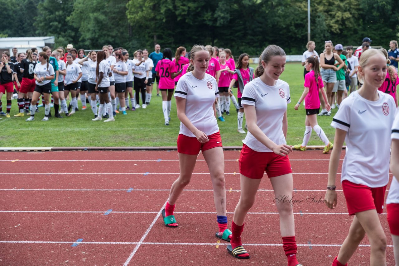 Bild 110 - Loewinnen Cup